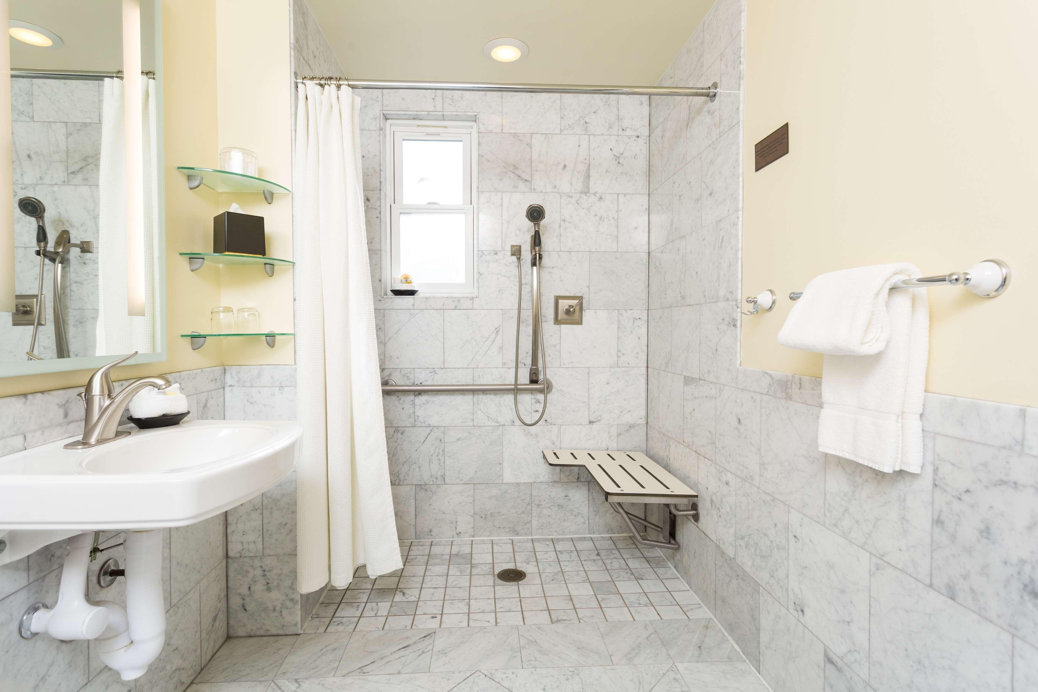 Finis Terrae 4* Punta Arenas