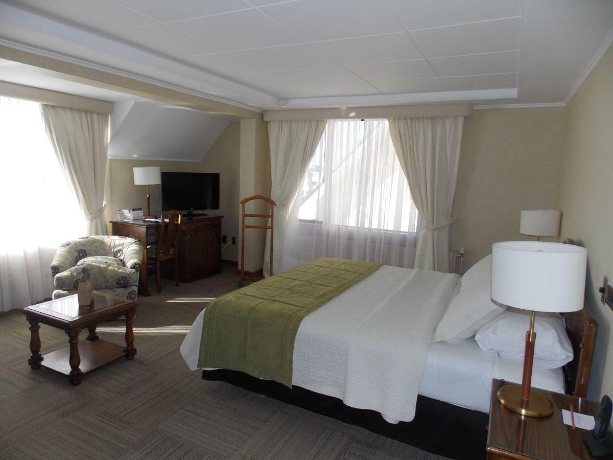 Hotel Finis Terrae Punta Arenas